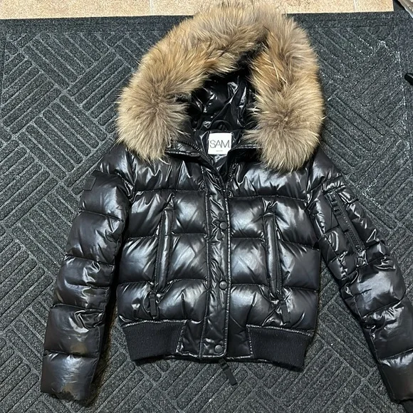 Sam puffer jacket with REAL